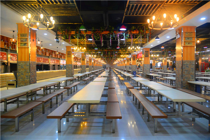 第一餐厅就餐一角