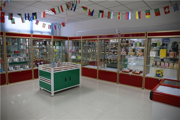 一丢丢进口食品区