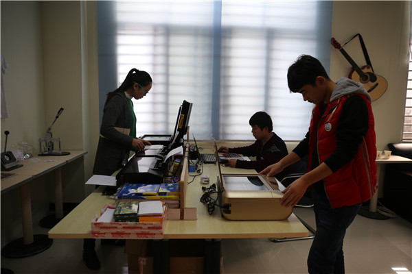 心驿认真工作中