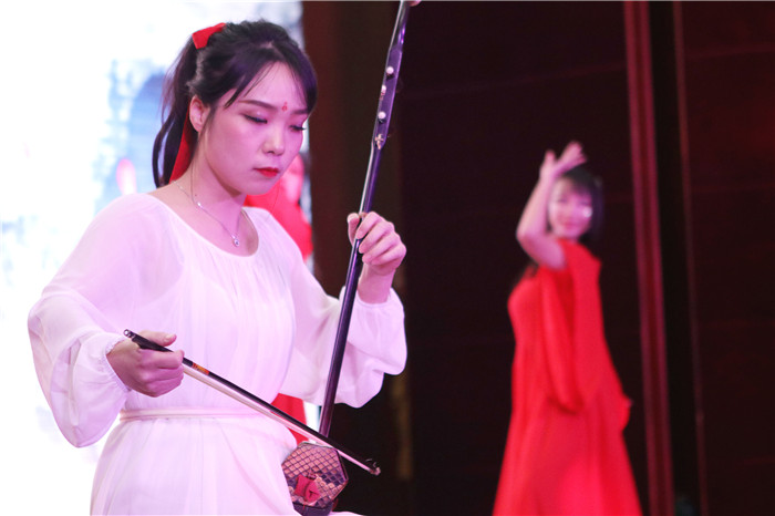 艺术设计学院分工会歌舞剧《凉凉》