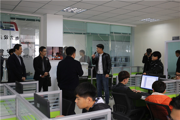 领导视察电力设计有限公司