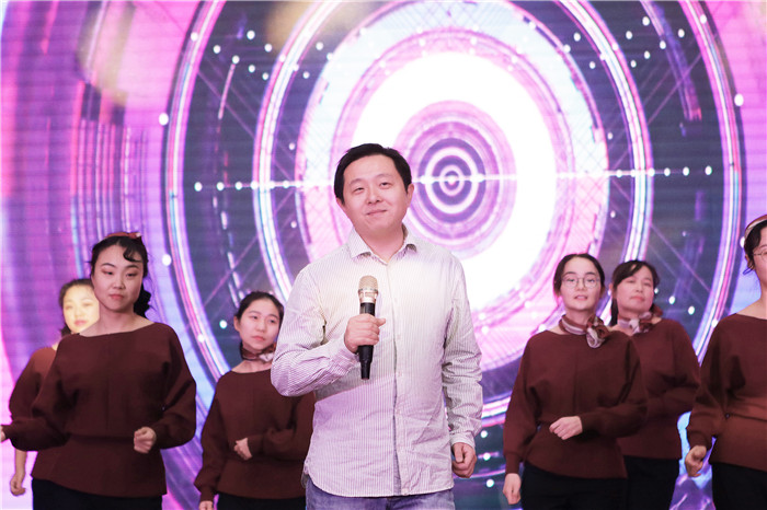 现代物流与管理学院分工会舞蹈《青春无限联盟》