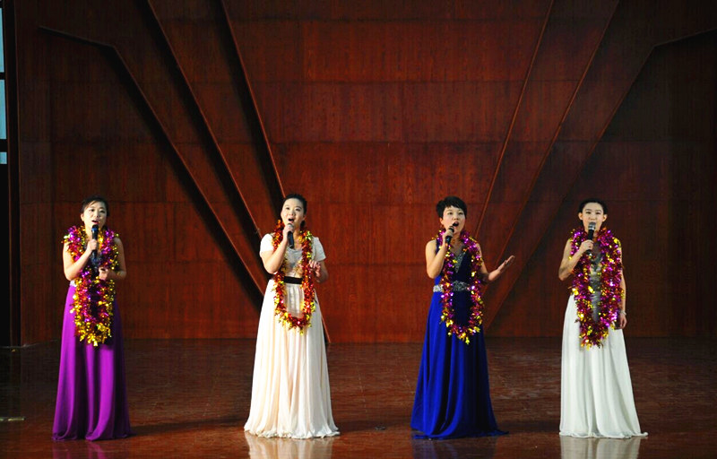 2015年庆元旦迎新年教职工联欢会之文传系歌曲《明天会更好》